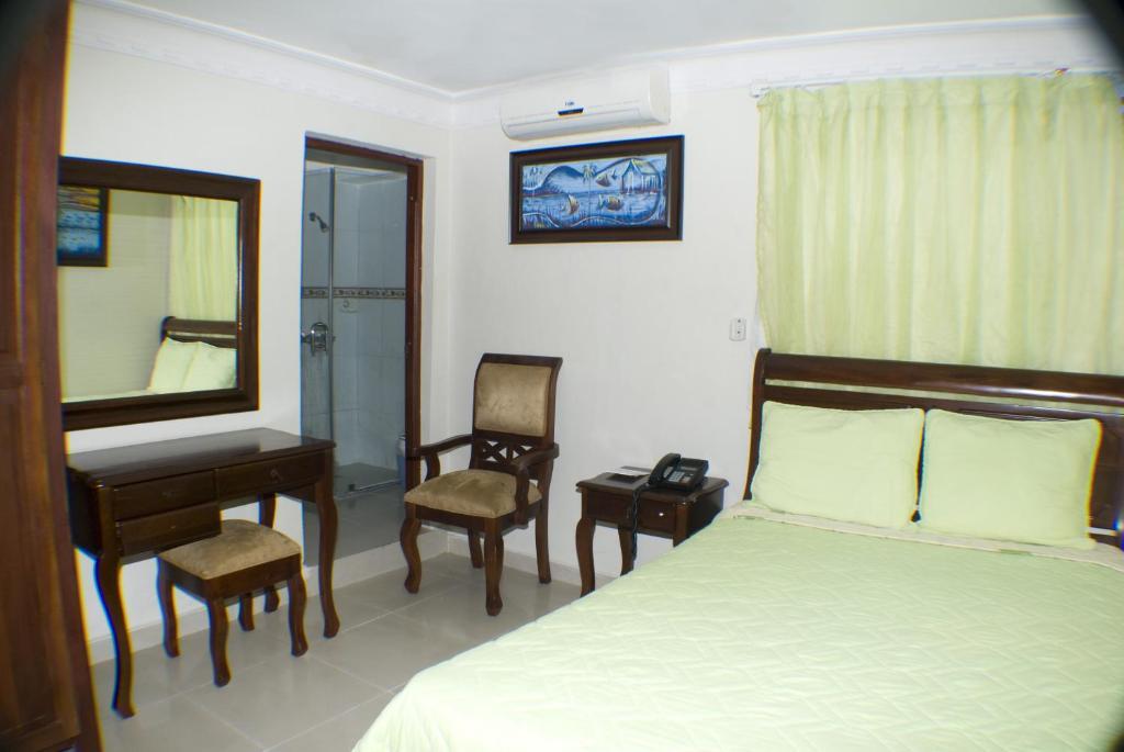 Hotel Luis V سانتو دومينجو الغرفة الصورة