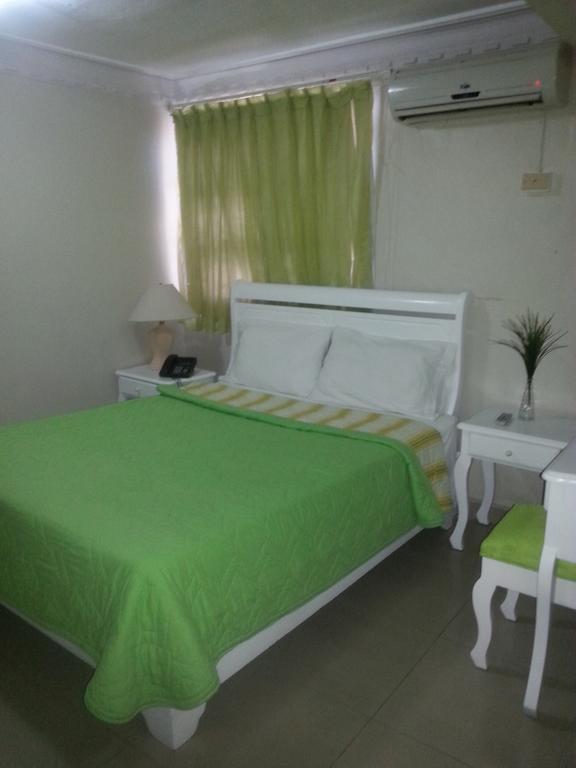 Hotel Luis V سانتو دومينجو المظهر الخارجي الصورة